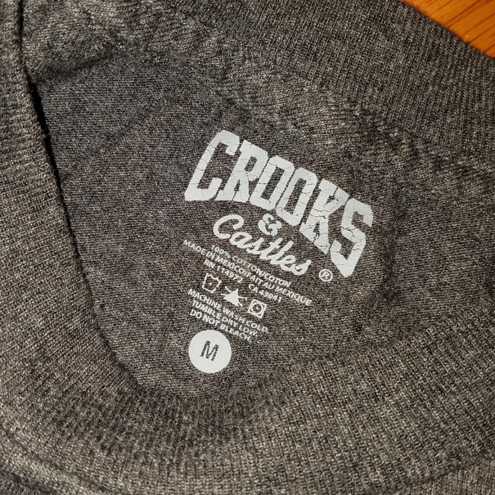 CROOKS AND CASTLES AIR GUN Gray T-Shirt | NWOT - Picture 3 of 3